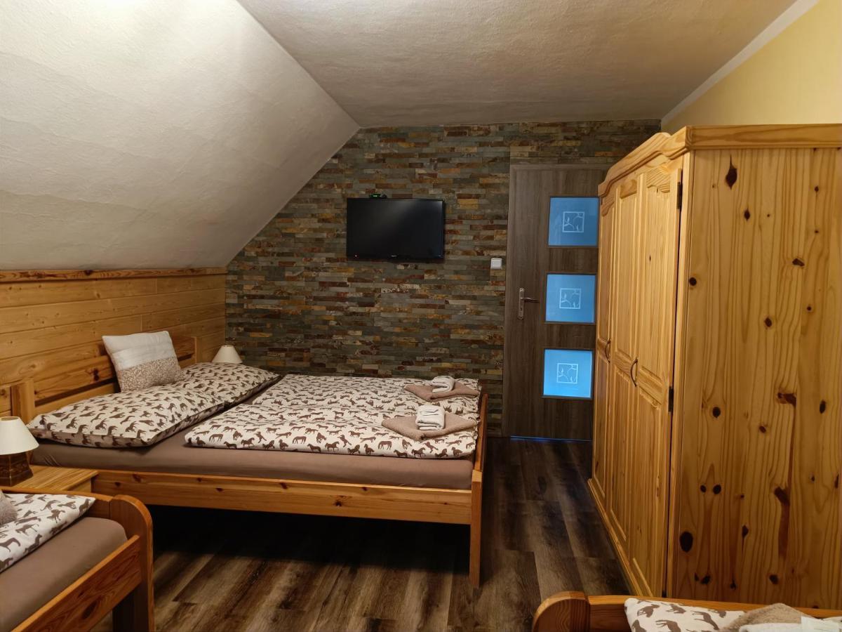 Jízdárna Malenovice Apartamento Malenovice  Exterior foto