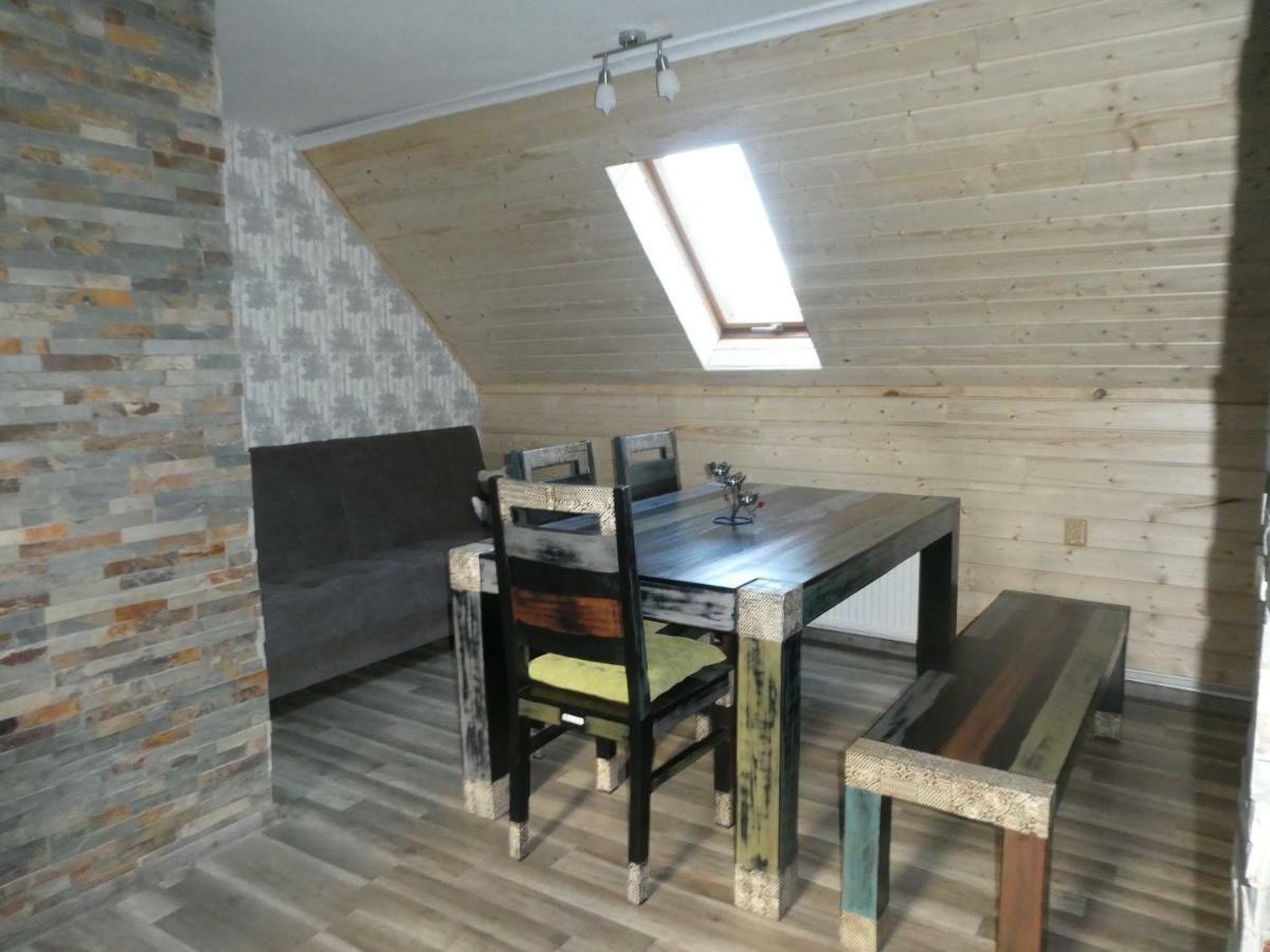 Jízdárna Malenovice Apartamento Malenovice  Exterior foto